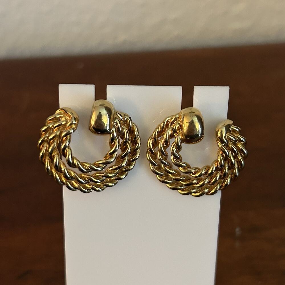 Vintage Gold Tone Twisted Rope Texture Stud Earrings